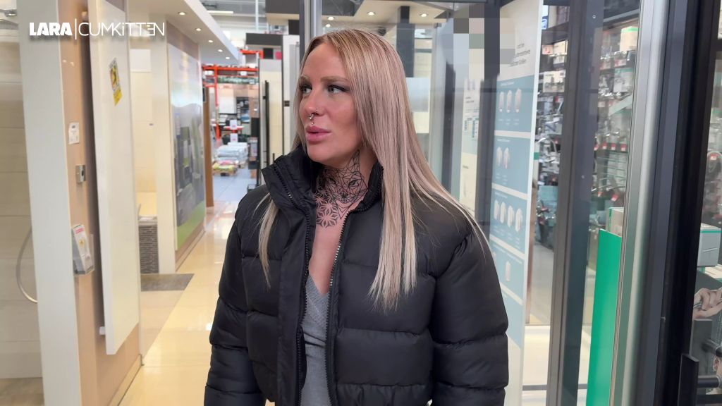 sexy foto nr. 1 von Im BAUMARKT krieg ich ihn rum | Er FICKT mich bis zum FACIAL