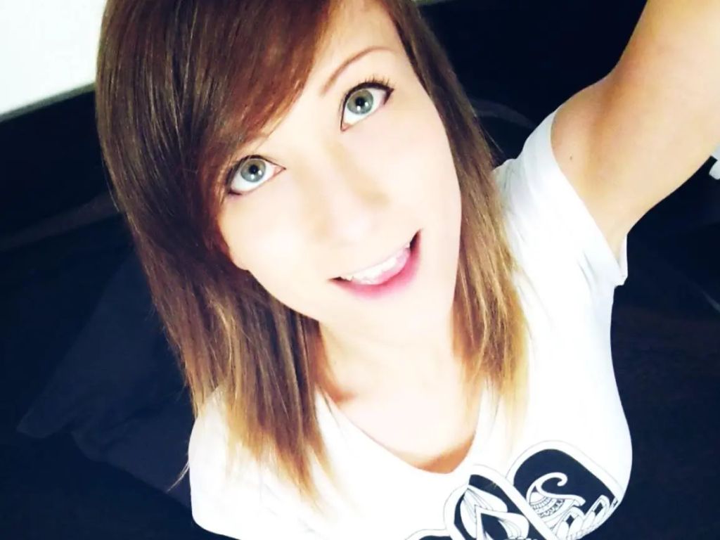 sexy foto nr. 7 von AliceKinkycat