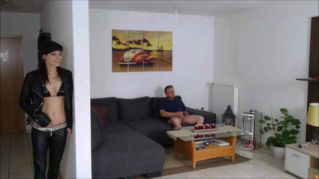 sexy foto nr. 2 von Aber wir wollten doch weggehen