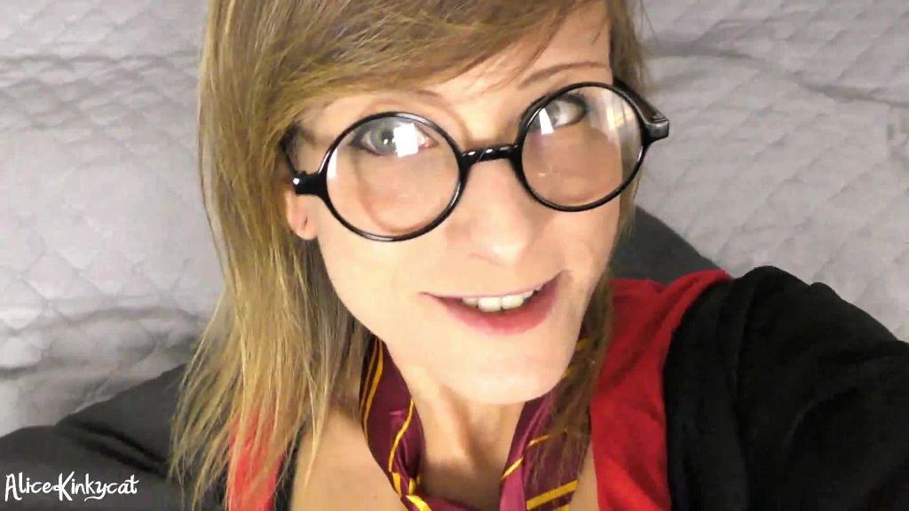 sexy foto nr. 1 von Alice Potter und der gestohlene Schnatz