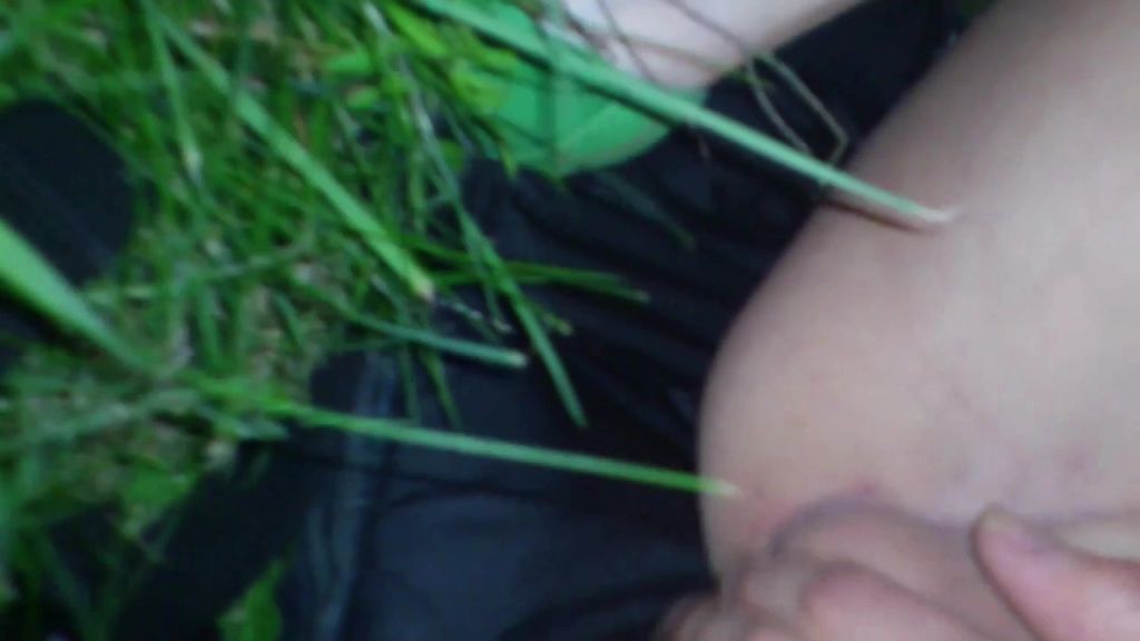 sexy foto nr. 7 von hm Ficksahne aufm Friedhof :D