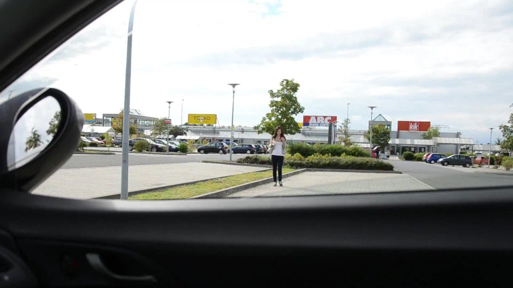 sexy foto nr. 1 von Peinlich Perverser Public Blowjob+Sperma