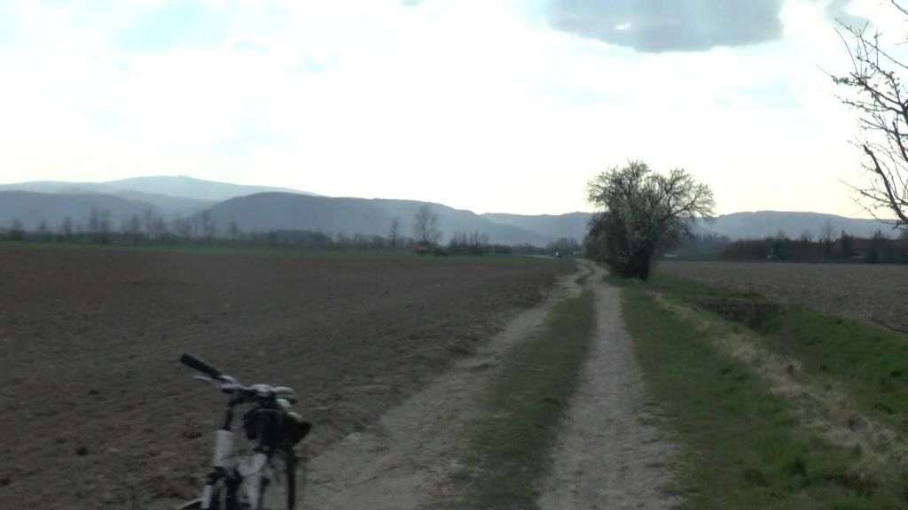 sexy foto nr. 9 von Public-Spermageile-Fremdgeh-Fahrradtour!