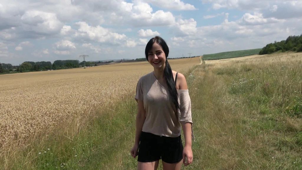 sexy foto nr. 1 von Fremdsperma geschluckt!!!
