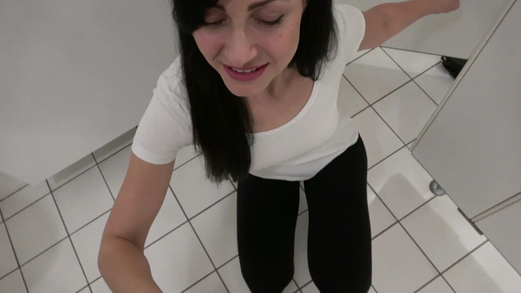 sexy foto nr. 3 von Spontaner Quicky mit Nervenkitzel!