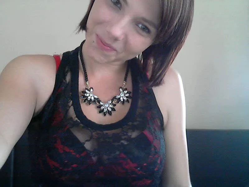sexy foto nr. 1 von KLEINER HEIß MACHER