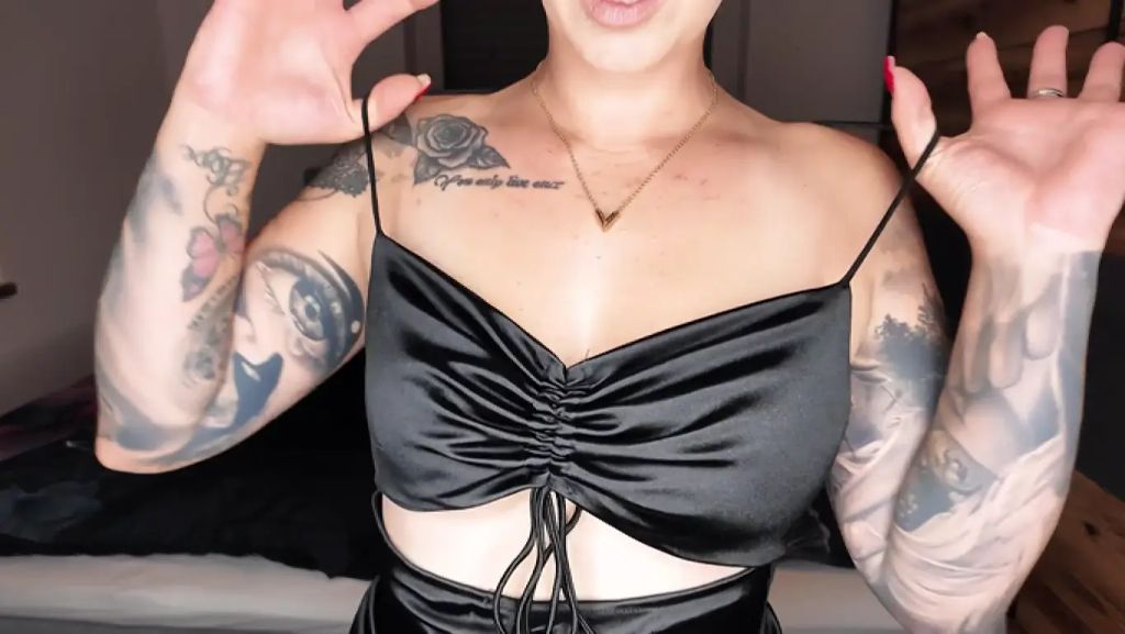 sexy foto nr. 3 von Anal mit meinem Glasdildo befriedigt!!