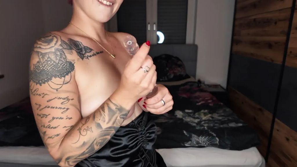 sexy foto nr. 6 von Anal mit meinem Glasdildo befriedigt!!