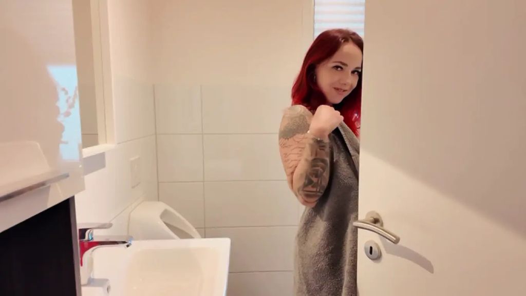 sexy foto nr. 8 von Besorgst du es meiner Pussy bevor ich unter die Dusche sprin