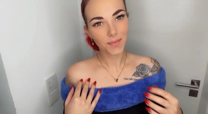 sexy foto nr. 1 von Gefällt dir mein neues Outfit?