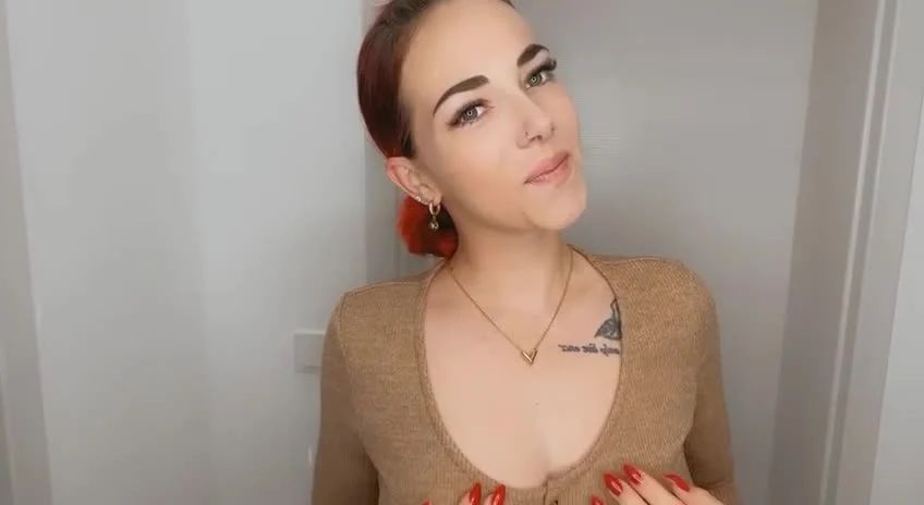 sexy foto nr. 1 von Versauten Sonntag dir!