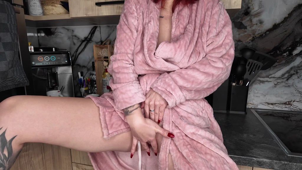 sexy foto nr. 4 von Mmmh, der perfekte Morgen-Start: heißer Kaffee und..........