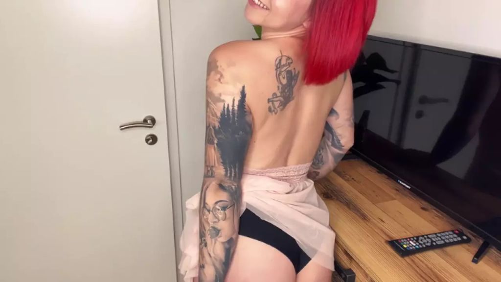 sexy foto nr. 8 von Strip im Heißen Transparenten Kleidchen !!