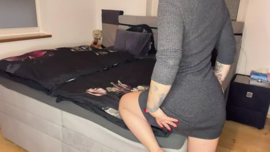 sexy foto nr. 3 von Pussy und Po von hinten gefingert !!