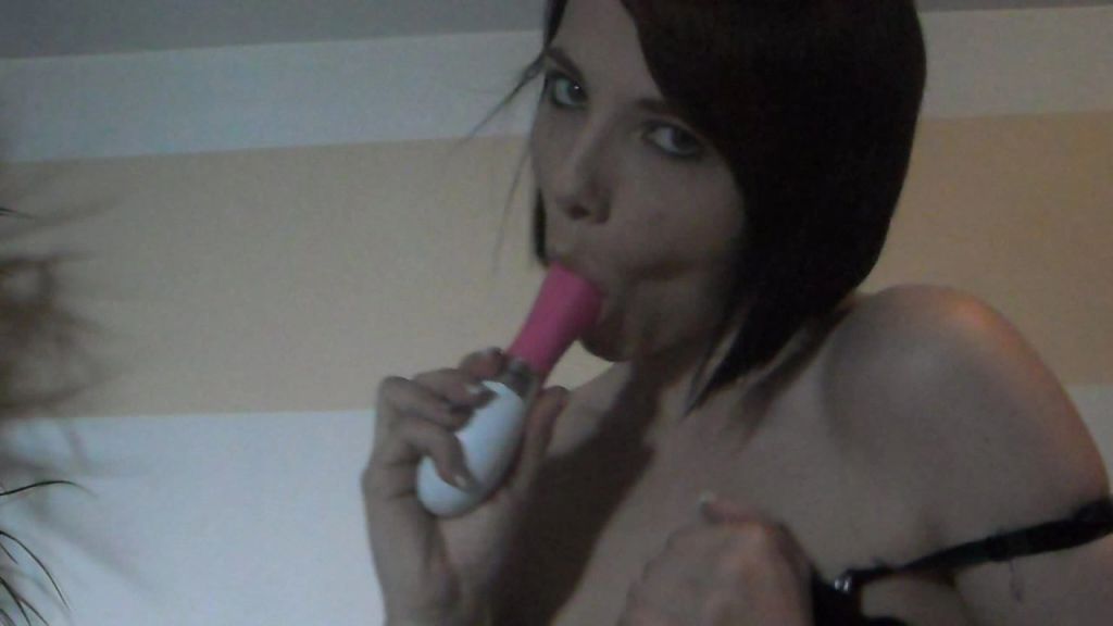 sexy foto nr. 7 von Dildo spielchen