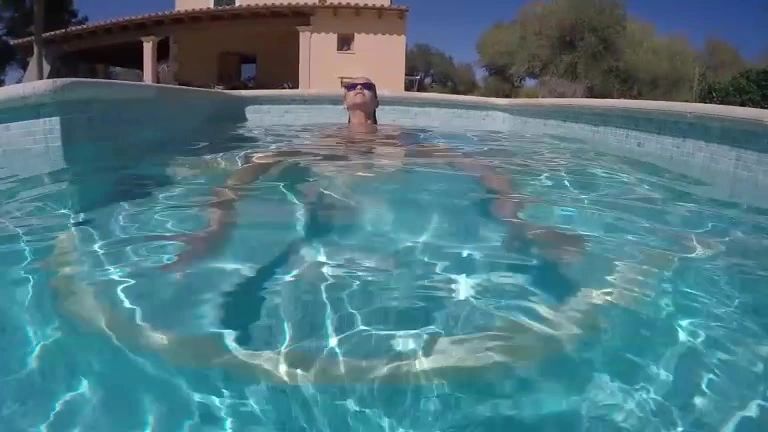 sexy foto nr. 6 von Ich liebe Wasser