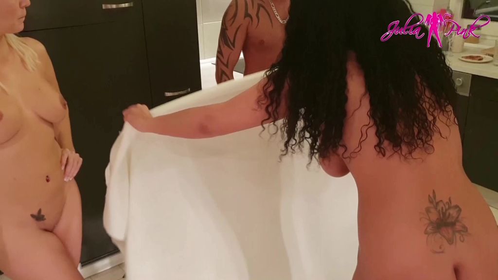 sexy foto nr. 7 von Auf die Fotzen gepisst