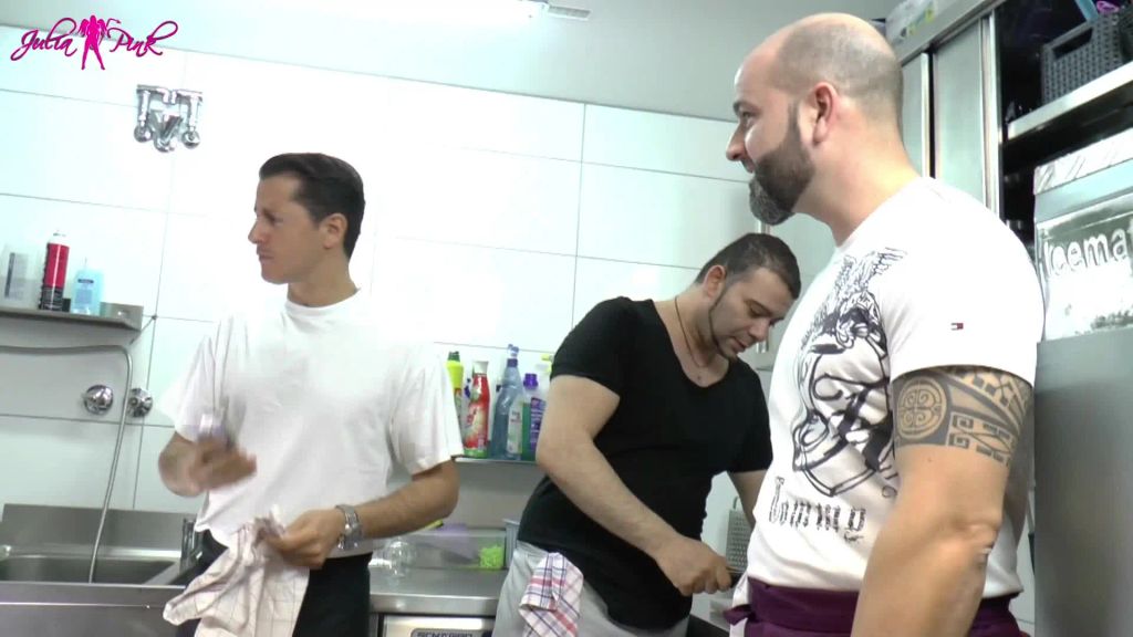 sexy foto nr. 2 von GangBang - durchgefickt in alle Löcher