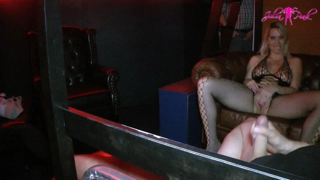 sexy foto nr. 4 von Pornokino - in 2 Minuten ausgesaugt