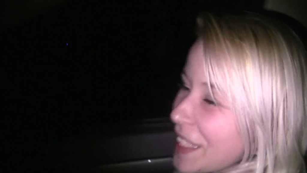 sexy foto nr. 3 von Auf die Straße gepisst