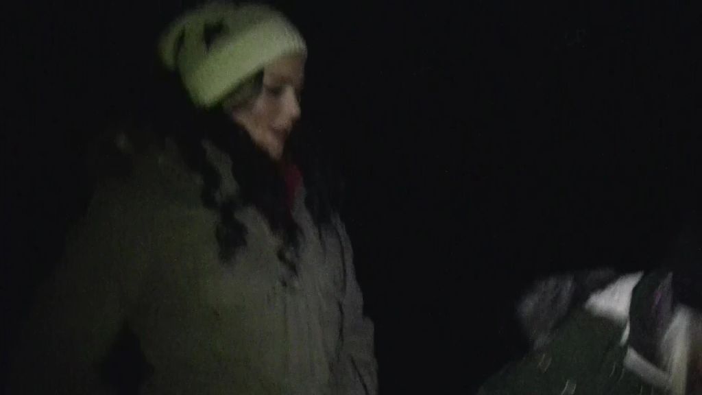 sexy foto nr. 4 von Nachts im Wald gepisst