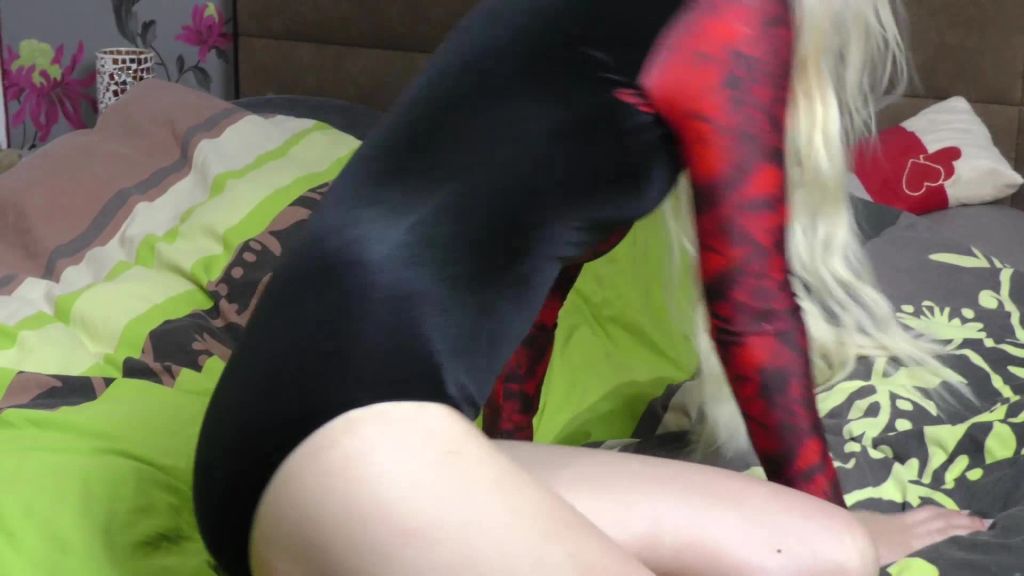 sexy foto nr. 6 von Ich mach es mir schön im Gymnastikanzug