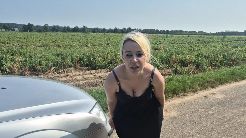 sexy foto nr. 5 von Geil von der Motorhaube gepinkelt!