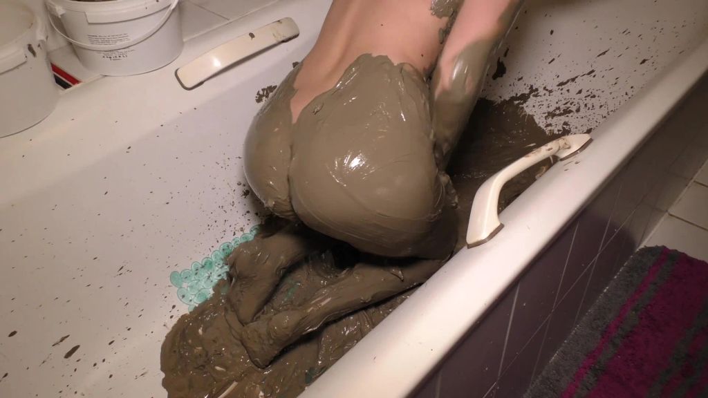 sexy foto nr. 7 von Schön mit Schlamm besudelt