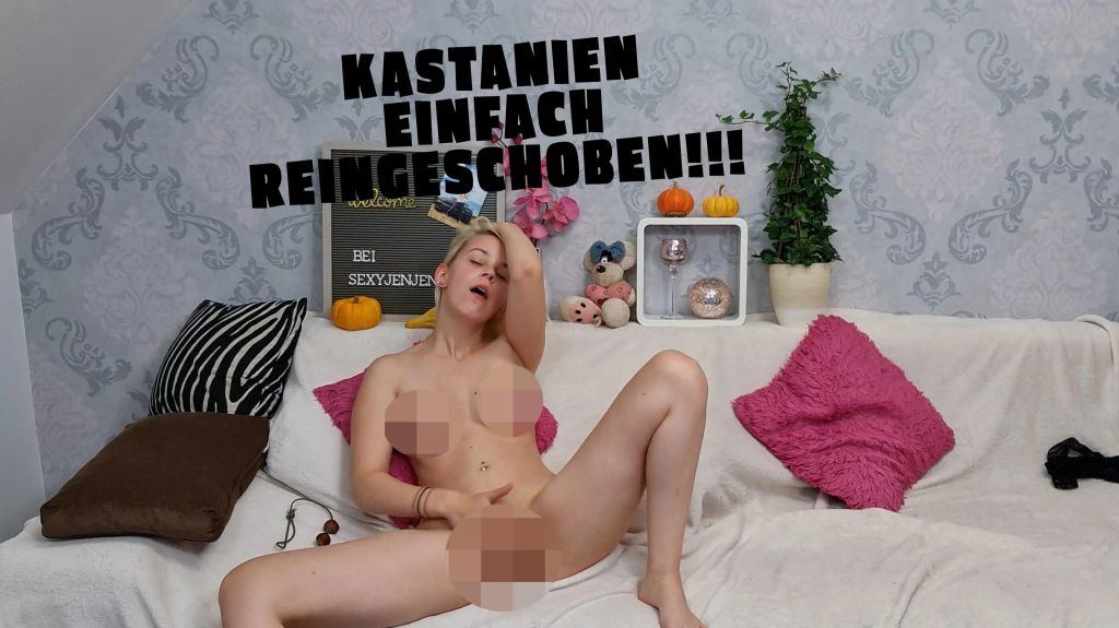 Herbstlich Kastanien in die Pussy gestopft