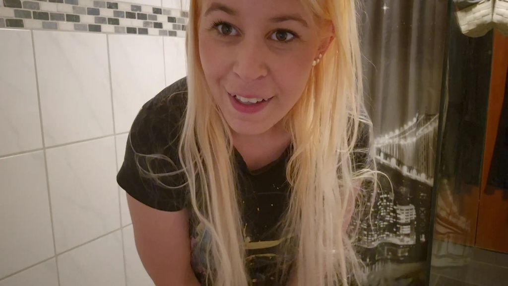 sexy foto nr. 1 von Schön die Dusche eingesaut