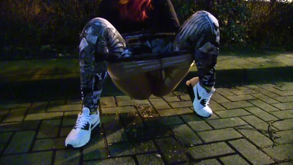 sexy foto nr. 9 von Public NS nach der Disco
