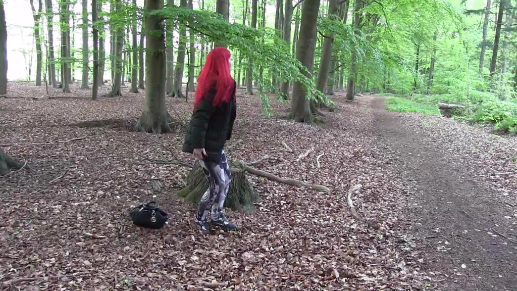 sexy foto nr. 4 von Wald Piss an der NL Grenze