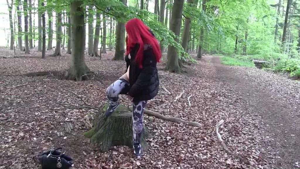sexy foto nr. 5 von Wald Piss an der NL Grenze