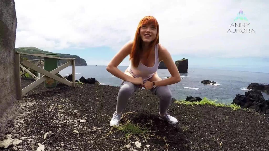 sexy foto nr. 10 von PUBLIC PISS - ERWISCHT :O