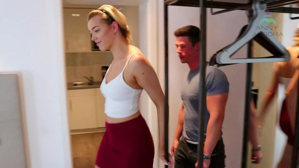 Party Schlampe - Vom XXL Schwanz abgeschleppt! | Anny Aurora