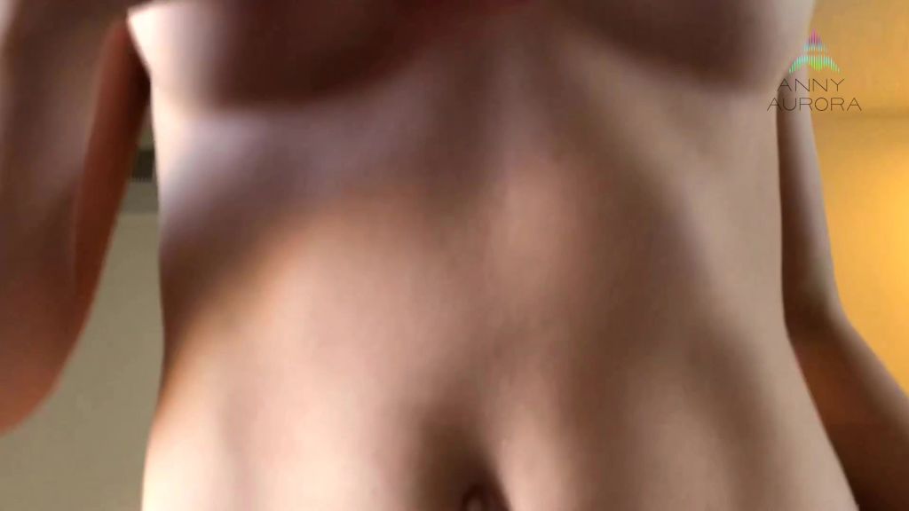 sexy foto nr. 7 von Hollywood! Public aufgerissen, blank gefickt! | Anny Aurora