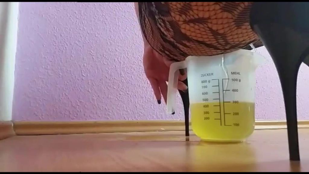 sexy foto nr. 8 von Der Pissrekord