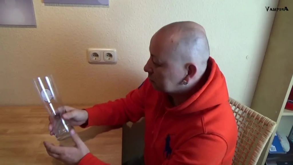sexy foto nr. 1 von Pisse verleiht Flügel