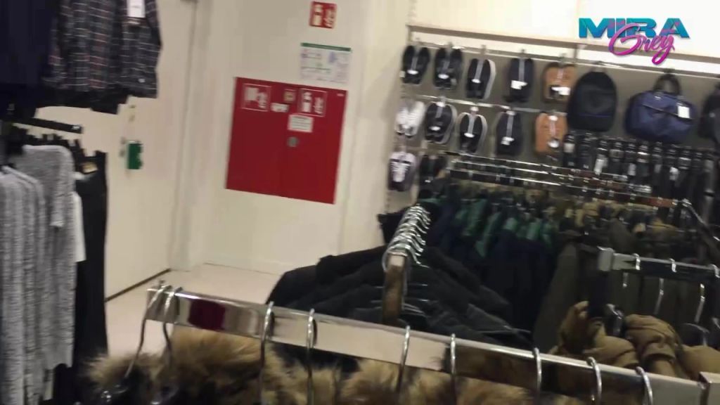 sexy foto nr. 5 von Extrem dreist Vollgewichst!