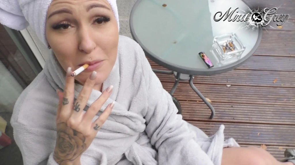 sexy foto nr. 6 von Erkannt, gefickt und vollgespritzt !