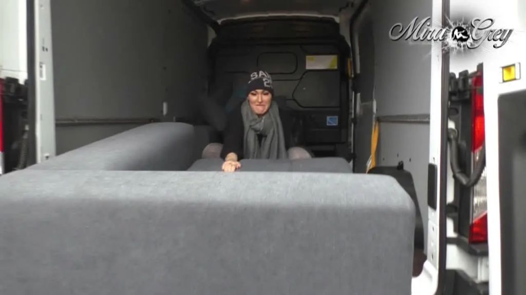 Im Transporter entführt? Der Grusel Fick !