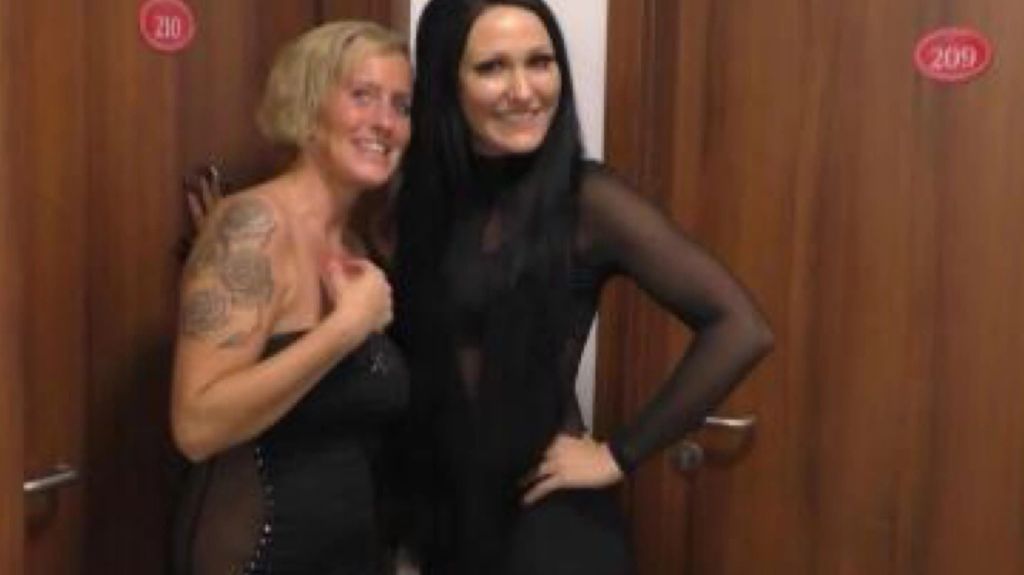 Meine großbusige Milf Freundin - da kracht es richtig !