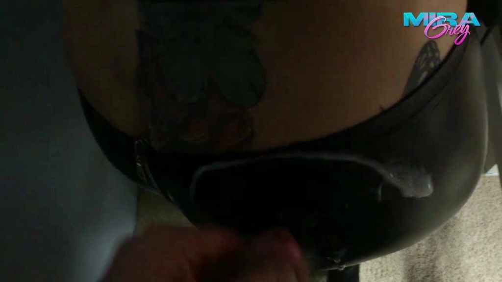 sexy foto nr. 7 von Public Sperma Walk - herrlicher Nervenkitzel !