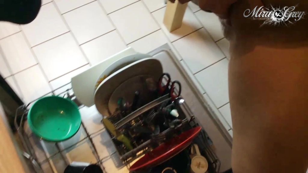 sexy foto nr. 4 von Das gibt Ärger - frecher Piss !