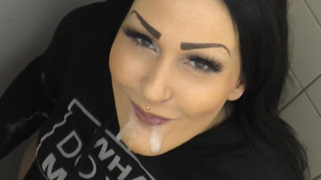 sexy foto nr. 9 von 2 fremde Schwänze- - Schlammschieben im Fickmaul!