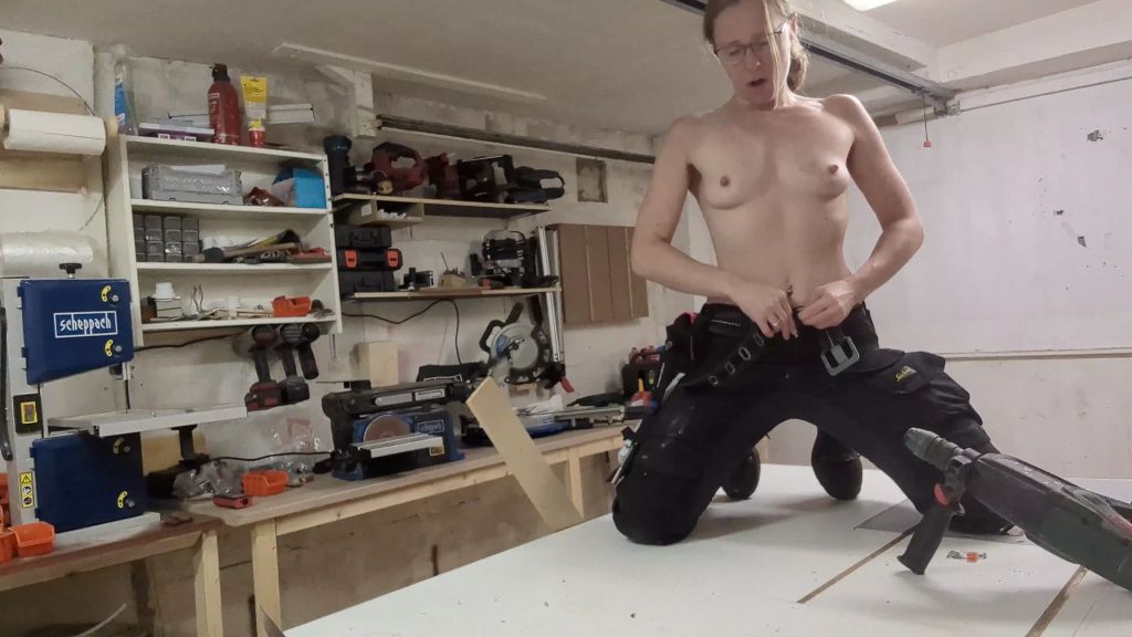 sexy foto nr. 2 von Geiles 🪚Handwerk 💦Zeig mal wer da hämmert
