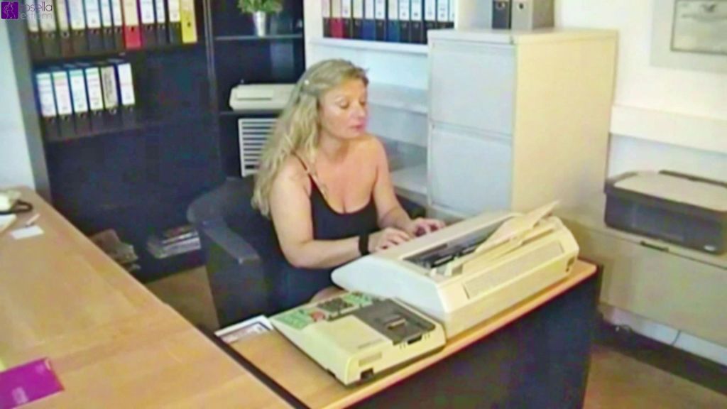 Die Büro Schlampe!