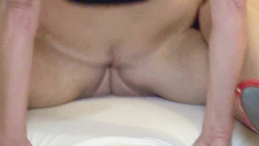 sexy foto nr. 8 von In Dirty-Tinas Fick-Wg! Ficken 3!