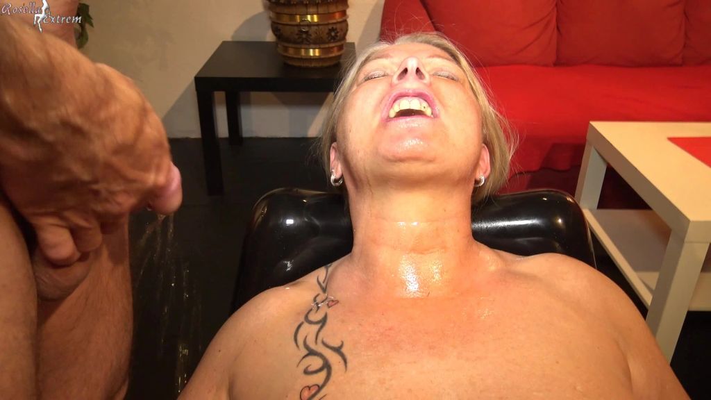sexy foto nr. 9 von Lebendes Pisse- und Spermaklo! 1