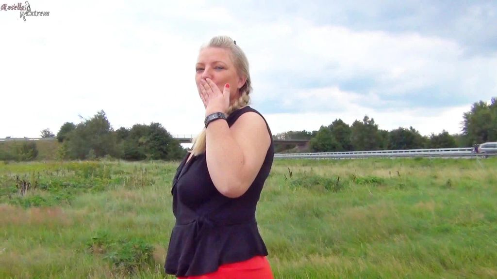 Heißer Public-Piss an der Autobahn!
